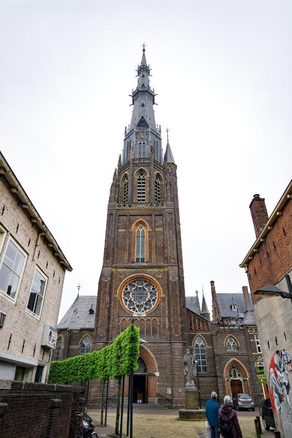 Boutique Hotel Wknds Leeuwarden Bagian luar foto